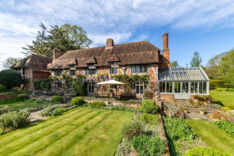 Church Lane, Dogmersfield, Hook, Hampshire, RG27