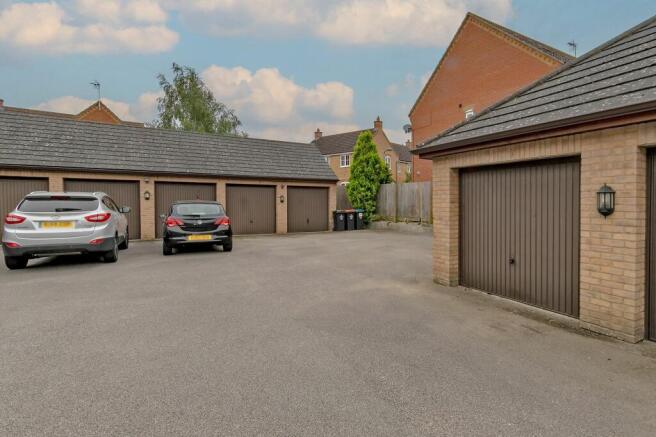 Double Garage & Parking