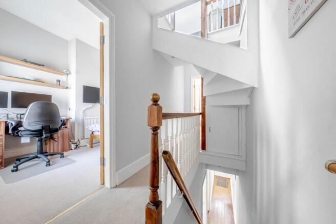 2 bed Terraced for sale Image 6
