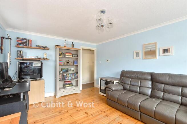 Lounge/Dining Room,