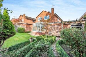 3, Chestnut Grove, Hawarden CH5 3HD