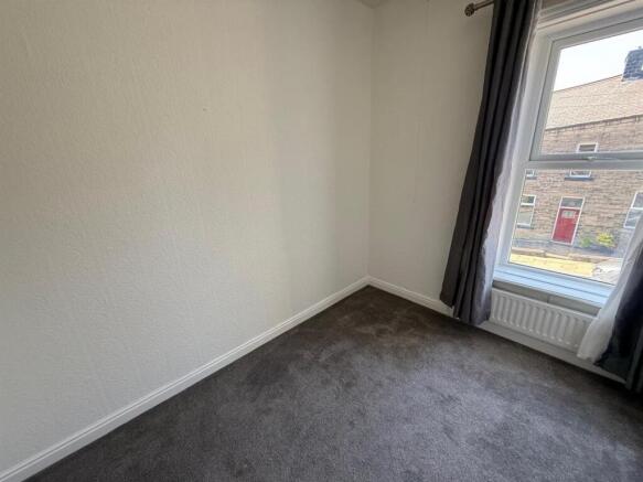 3 bed End of Terrace to rent Image 11