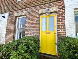 2, Landgate Cottages, North Street, Winchelsea TN36 4HS