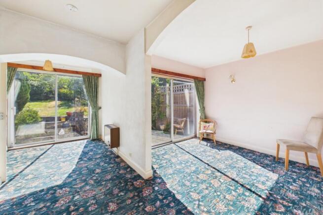 3 bed Semi-Detached for sale Image 4