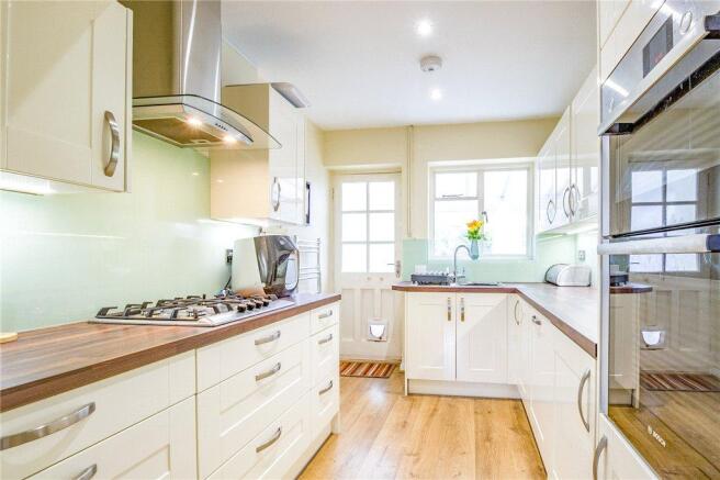 Kitchen Alt