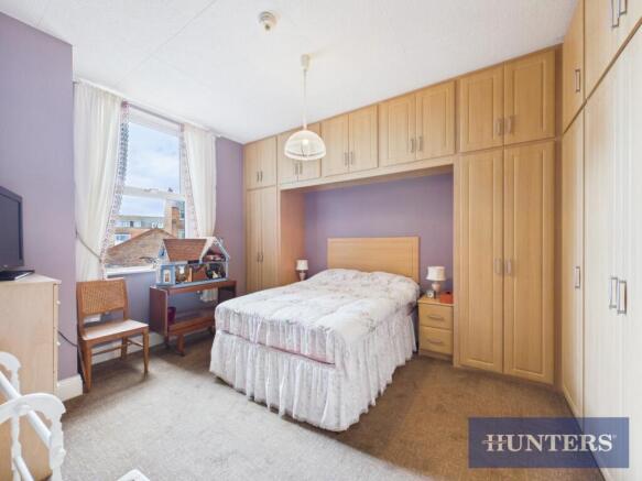 2 bed Apartment for sale Image 11