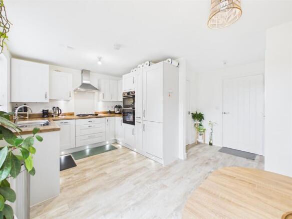 Living/Dining Kitchen