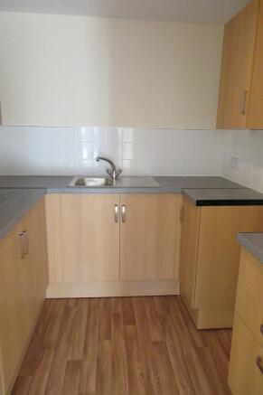1 bed Retirement Property to rent Image 4