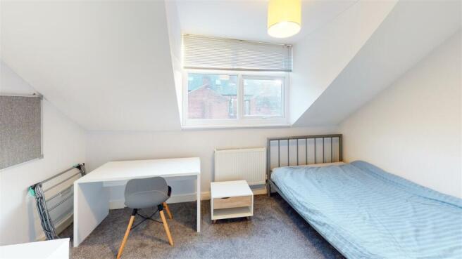 195-Sharrowvale-Road-Bedroom(7).jpg
