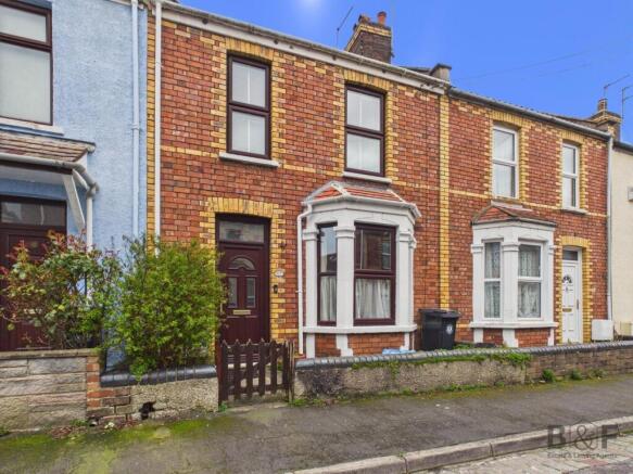 2-bed house on Maywood Crescent, Fishponds, £370,000