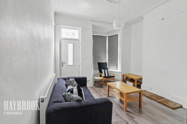 3 bed Terraced for sale Image 4