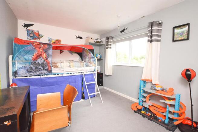 Seconf Bedroom