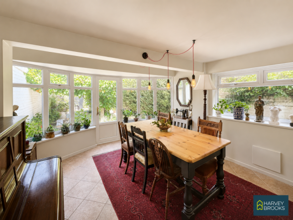 3 bed Semi-Detached for sale Image 7