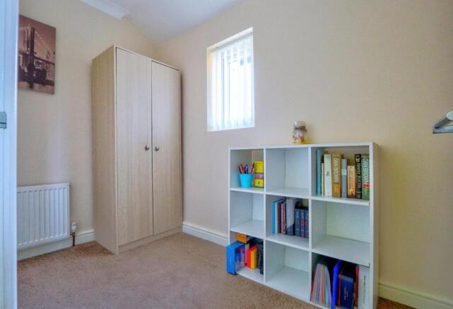 3 bed Semi-Detached for sale Image 12
