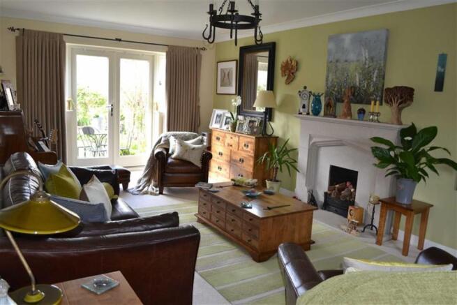 SITTING ROOM