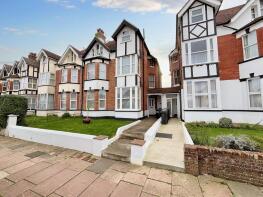 Flat 3, 55, Wickham Avenue, Bexhill-on-sea TN39 3ES