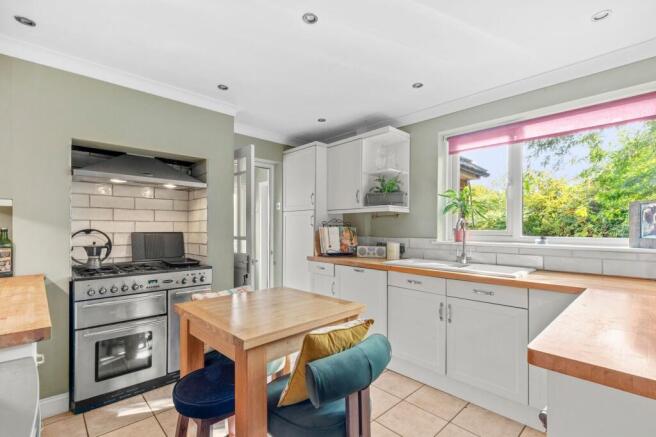 Kitchen/Breakfast Room