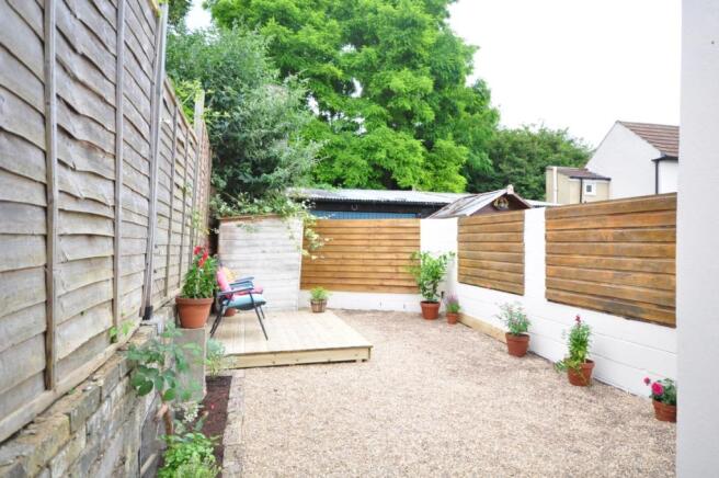 50b castle garden