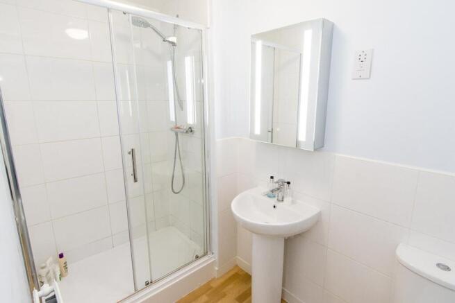 Jack & Jill En-Suite