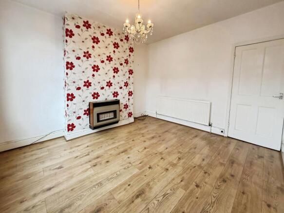 Acton Avenue, Basford, Nottingham, NG6 photo 3