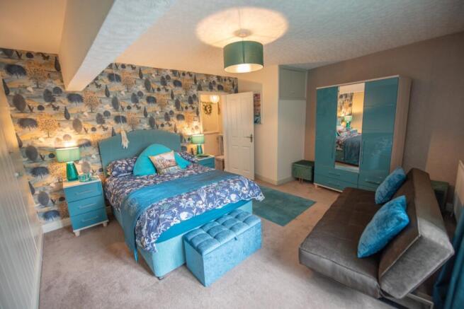 2 bed Cottage for sale Image 10