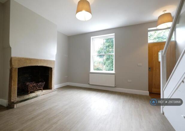 3 bed Semi-Detached to rent Image 9