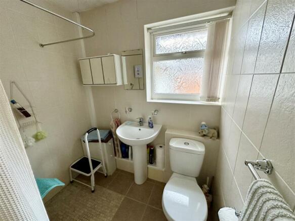 shower room.JPEG