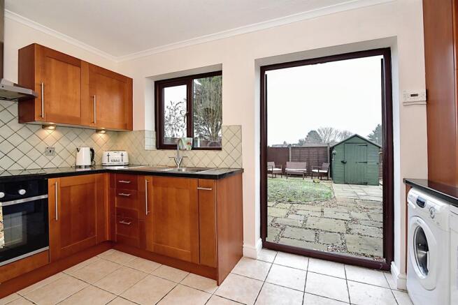 Kitchen:
