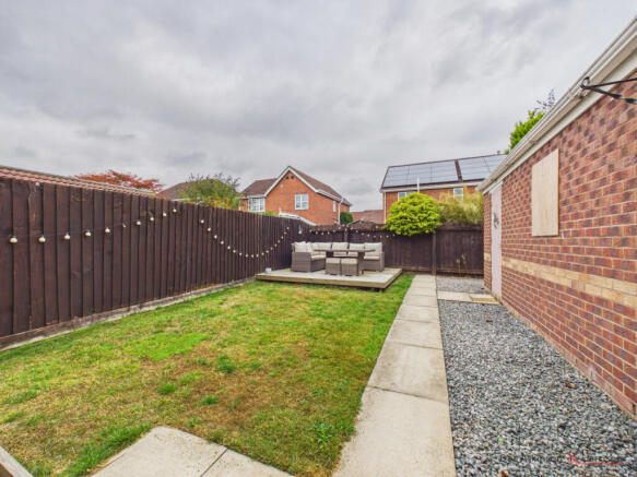 3 bed Semi-Detached for sale Image 11