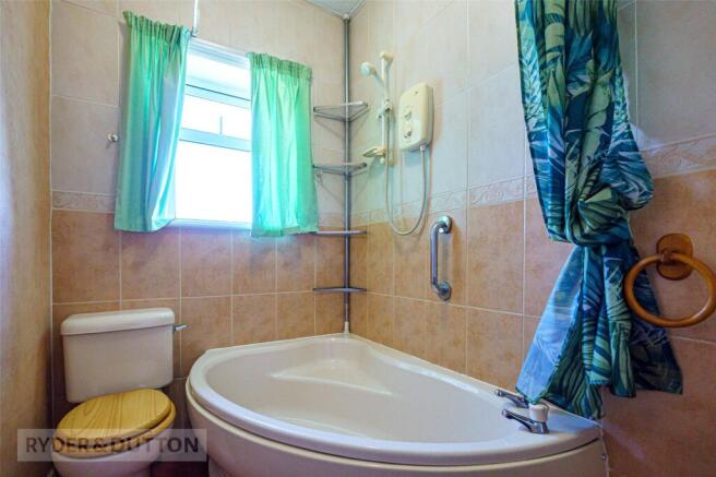 3 bed Terraced for sale Image 12