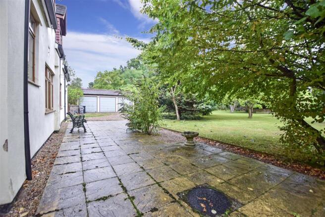 Patio / Decking