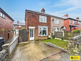 13 Rhoslyn, Burlow Road, Harpur Hill, Buxton SK17 9HZ