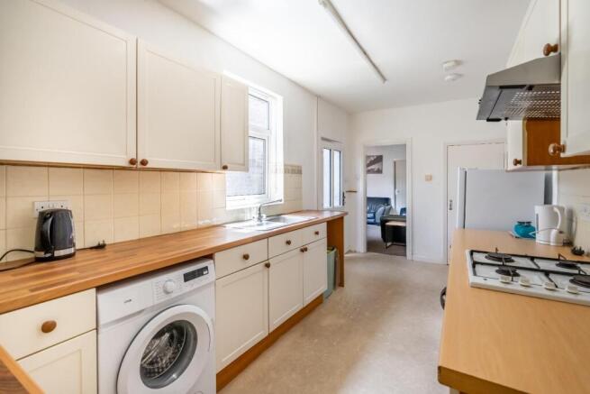 4 bed Terraced for sale Image 6