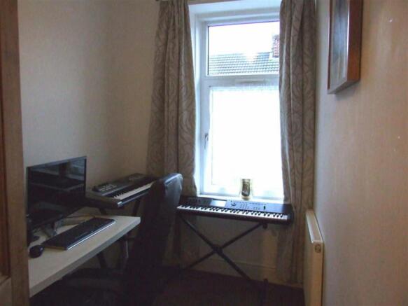 Photo 9