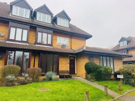 4, Oliver Court, Unadopted Roads Around Herts Training School, Crouchfields, Ware SG12 0PP