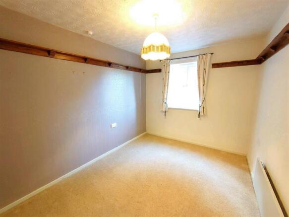 Bedroom 2.jpg