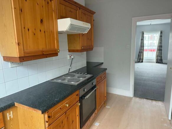 1 bed Flat to rent Image 5