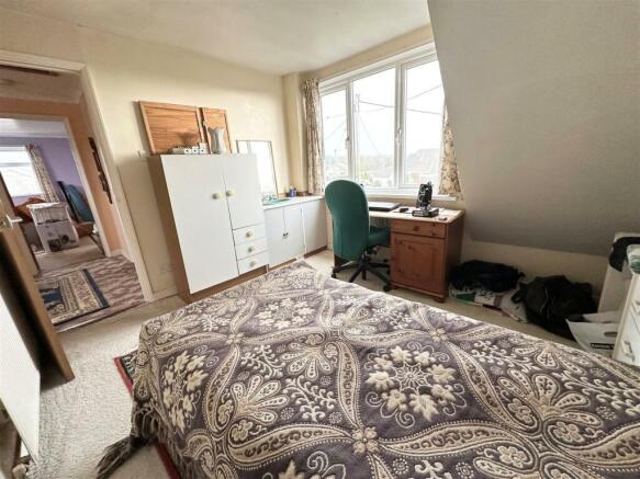 Bedroom 2.jpg