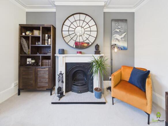 Presented by Clinton at EweMove Bexleyheath and Da