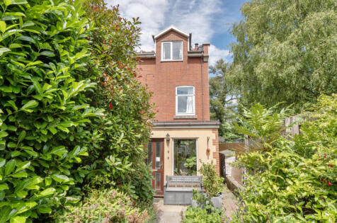 The Dring, Radstock, BA3