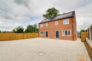 19c, Low Cross Street, Crowle DN17 4NA
