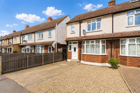 Wordsworth Road, Luton, Bedfordshire, LU4