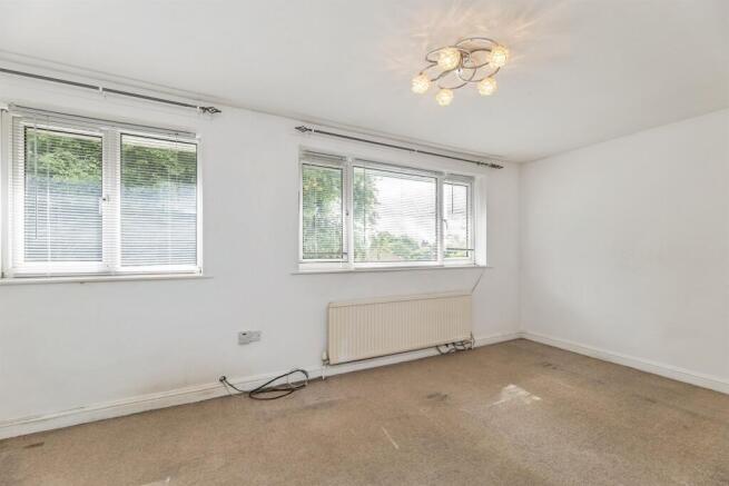 2 bed Semi-Detached for sale Image 5