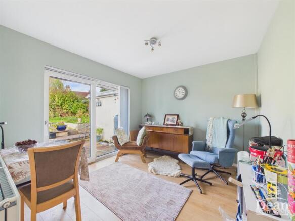 Lancaster Drive, Lydney photo 4