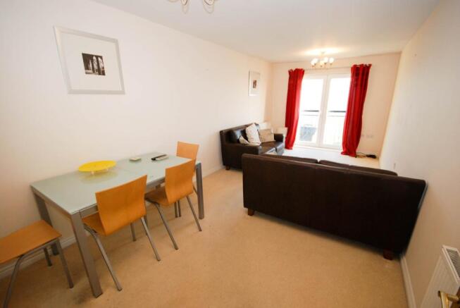 Lounge/Dining room