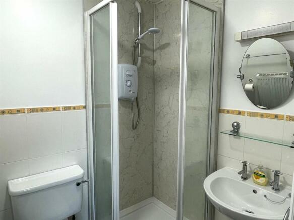 Ensuite.jpg