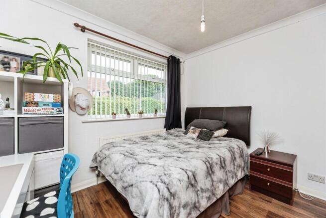3 bed Detached Bungalow for sale Image 7