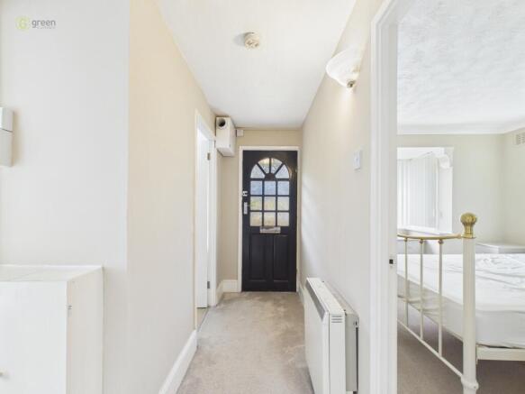 cam03830g0pr0272still005