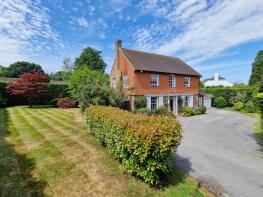 3 Windover House, Birch Close, Haywards Heath RH17 7ST