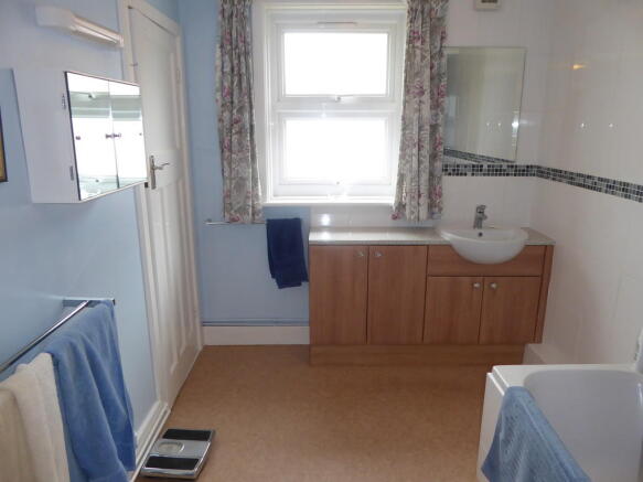 Photo 12